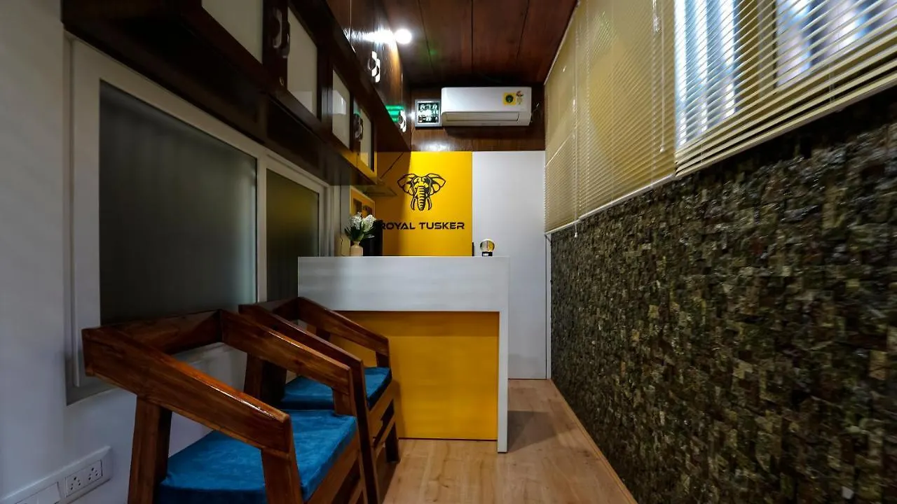 Royal Tusker Luxury Service Apartments Maisúr