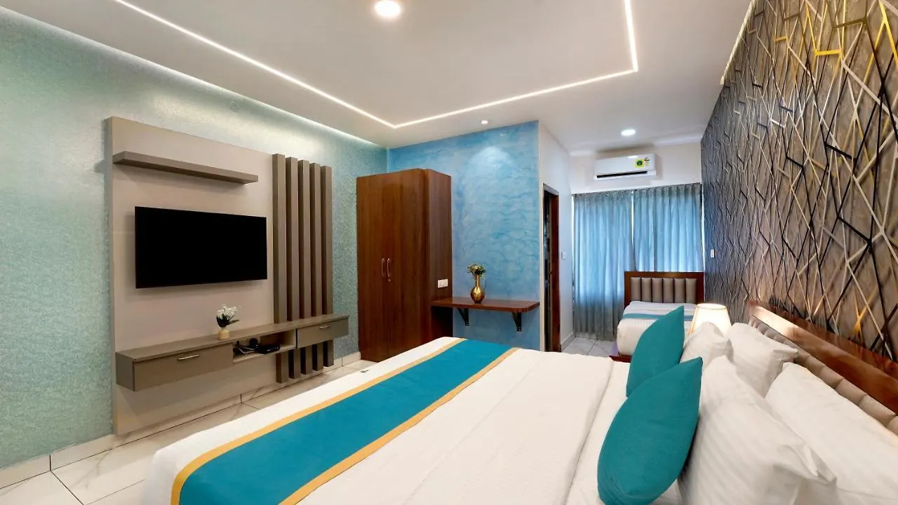 Royal Tusker Luxury Service Apartments Maisúr